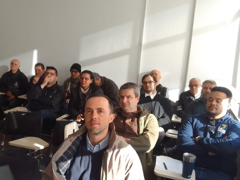 Agentes da Vigilância Sanitária de Pelotas participaram de capacitação para fiscalização do comércio de bebidas