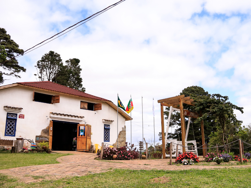 1ª Mostra de Vinhos, Sucos e Derivados acontece domingo no Stone Land
