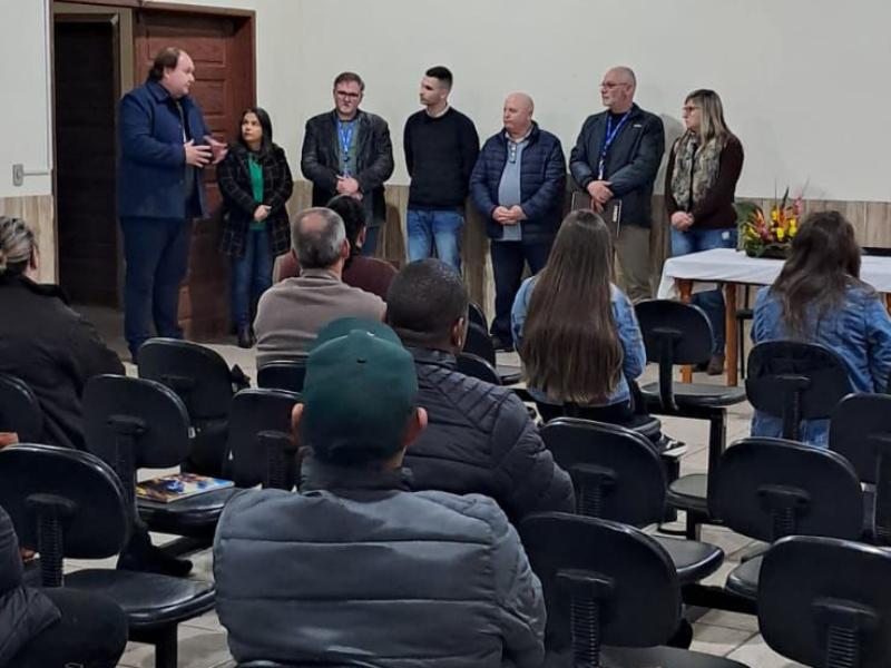 Morro Redondo recebe cursos de pedreiro e rotinas administrativas pelo RS Qualificação