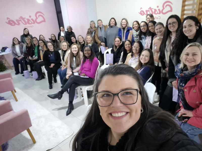 1ª Roda de Conversa Fala Mulher traz à tona temas sobre violência e direitos em Canguçu