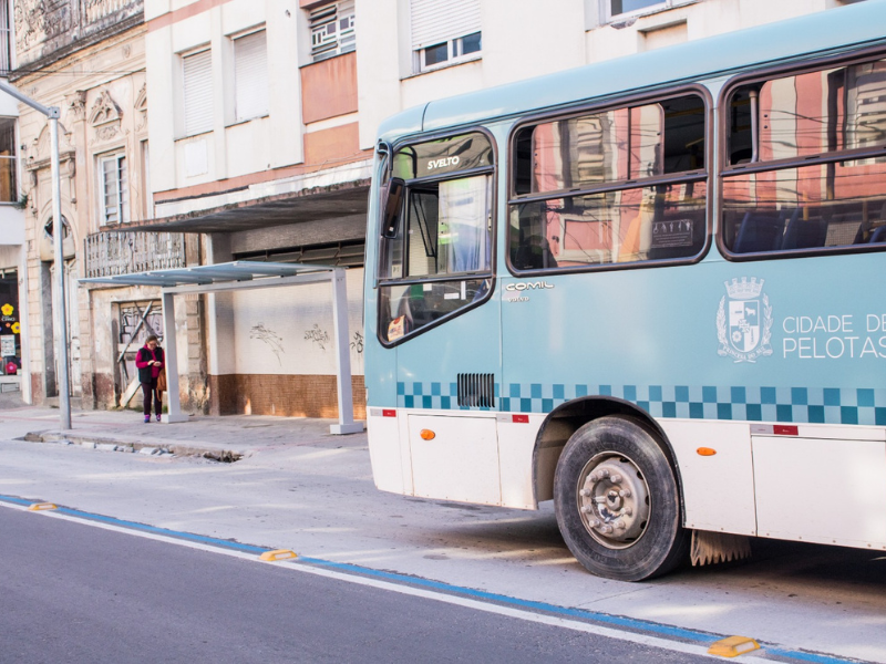 Pelotas: STT altera horário de ônibus nesta sexta em função do jogo do Brasil