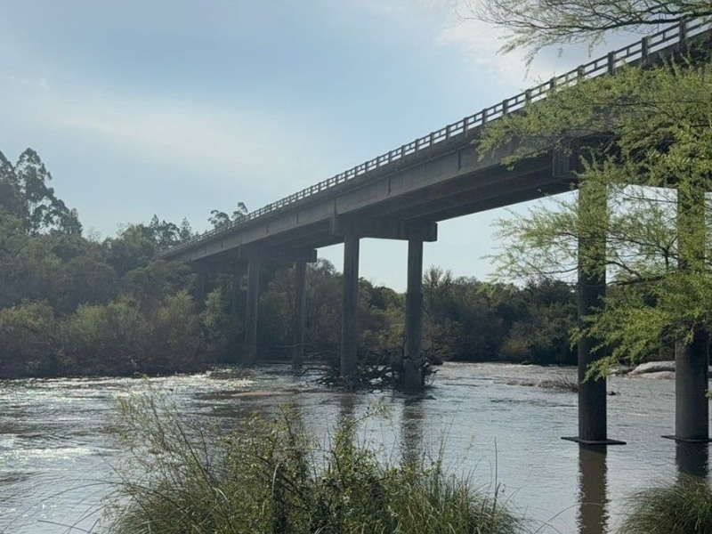 Ponte do rio Piratini terá tráfego em “pare e siga” na BR-293 a partir desta segunda-feira (22) em Piratini