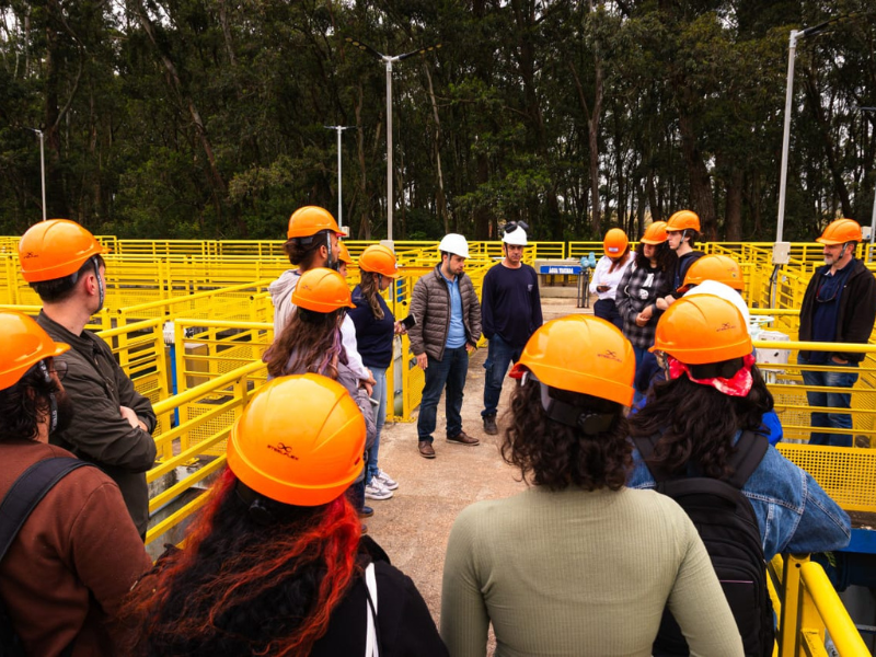 Corsan recebe estudantes de Biologia da FURG nas estações de tratamento de água e esgoto
