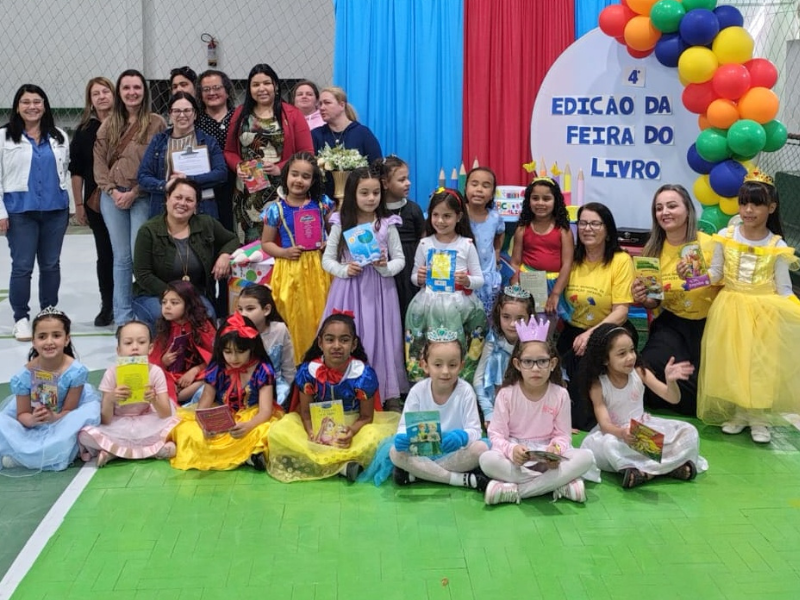 Feira do Livro celebra leitura, cultura e criatividade em Pinheiro Machado