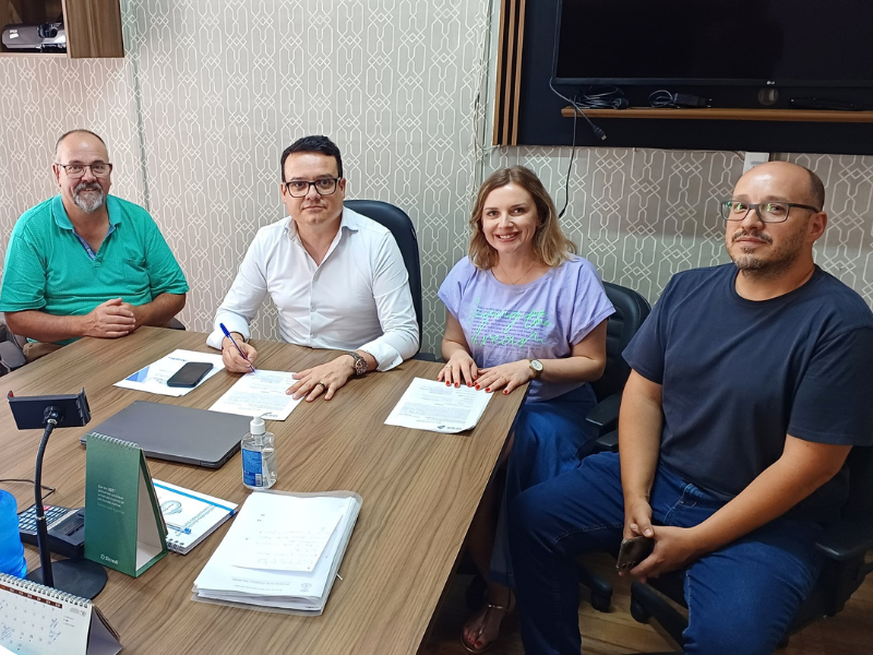 Pinheiro Machado assina investimento de R$ 4 milhões para pavimentação da zona norte em 2026
