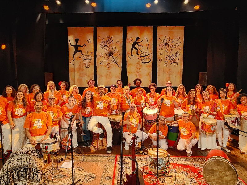 Cassino recebe show de Kako Xavier e Tamborada na programação de verão do projeto Gira Musical