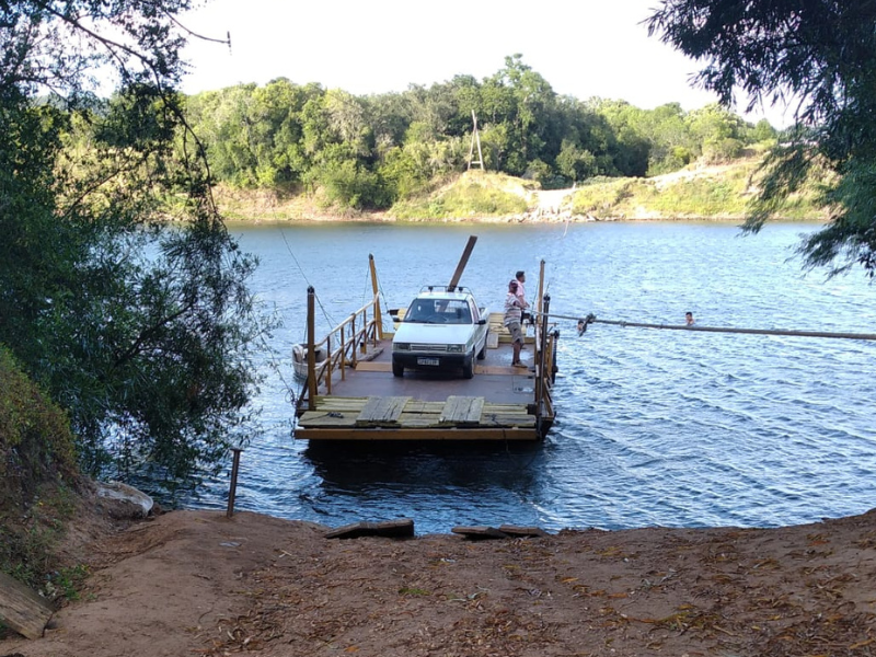 Abaixo-assinado mobiliza comunidade por retorno da balsa entre Pinheiro Machado e Santana da Boa Vista