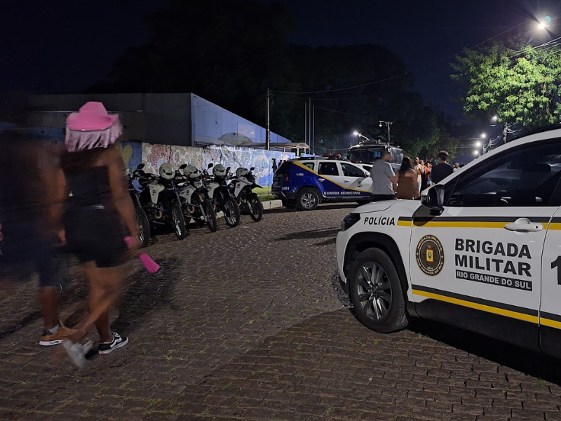 Carnaval de Pelotas conta com policiamento reforçado para garantir a segurança