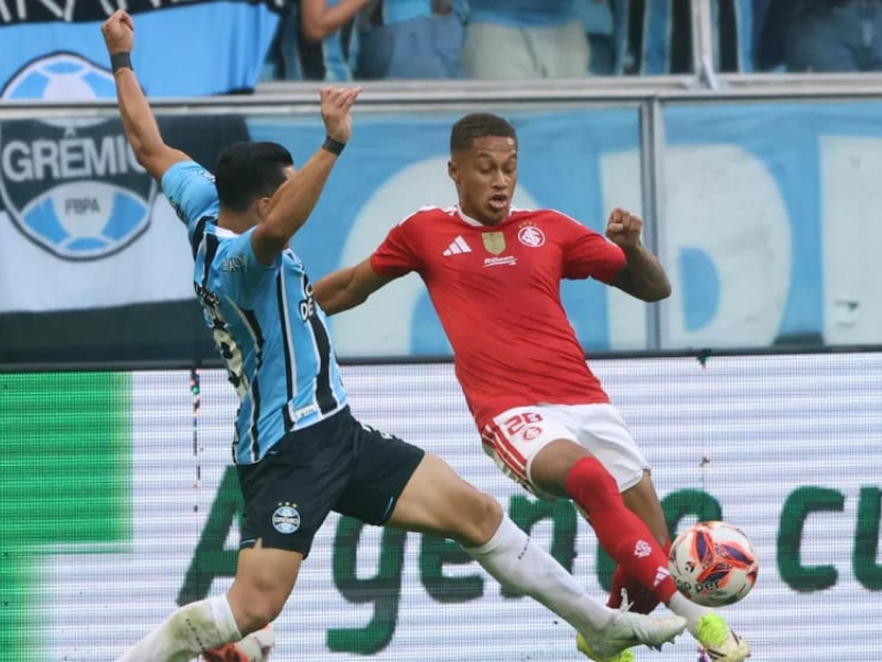 Gauchão 3×0: Grêmio goleia no primeiro Gre-Nal da decisão