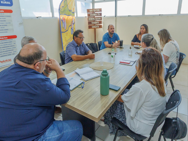 Prefeitura de Pelotas reúne comitê para a Feira do Pescador