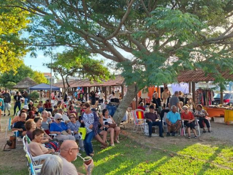 Feira do Pôr do Sol estreia novo formato com edições aos domingos no Cassino