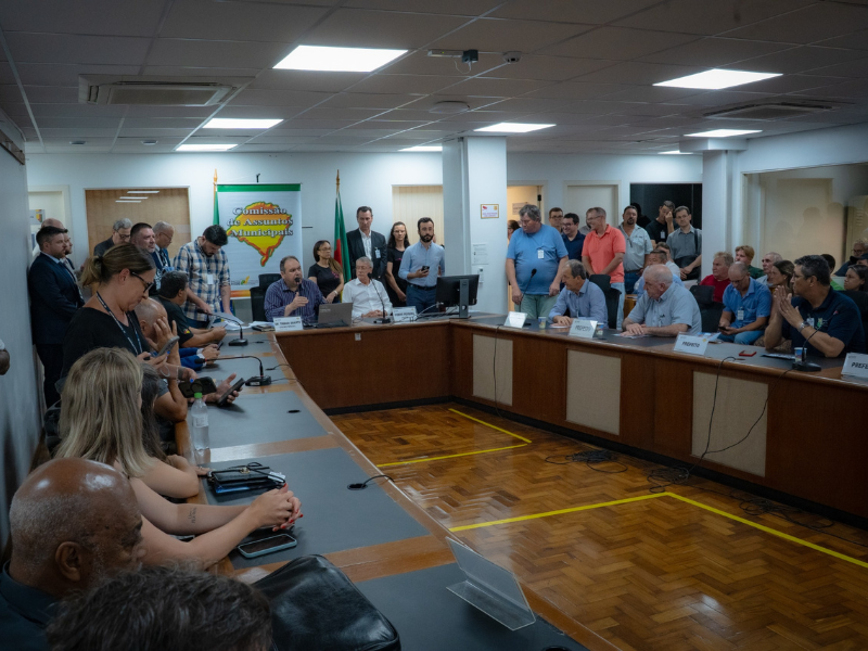 Produtores de leite denunciam possíveis irregularidades na arrematação do complexo industrial da Cosulati