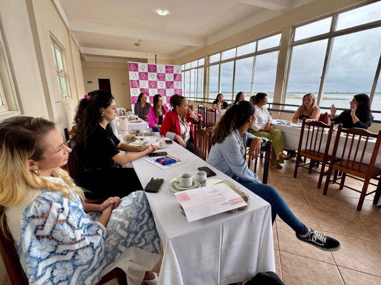 Núcleo da Mulher Empreendedora realiza reunião ordinária com foco em planejamento, desenvolvimento pessoal e o evento Elas de Máscara