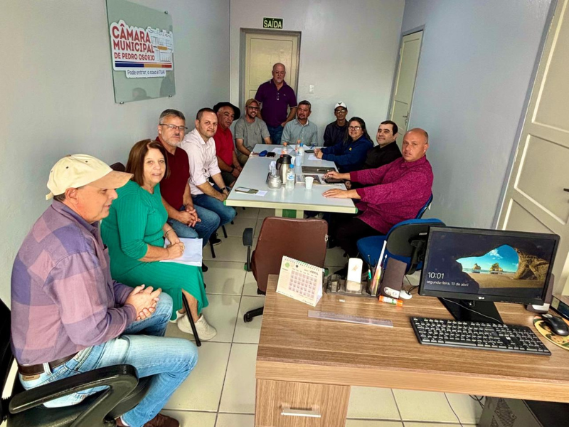 Vereadores e Executivo debatem projeto sobre revisão funcional e pagamento de retroativos