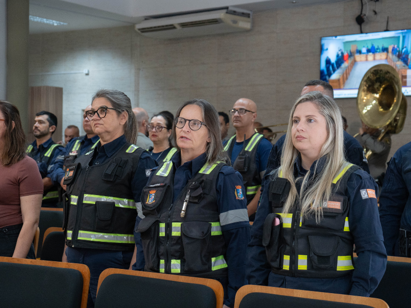 Agentes de trânsito recebem homenagem do Legislativo de Pelotas