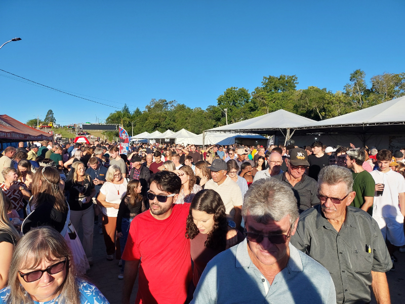 Celebrando 30 anos de emancipação, Arroio do Padre reúne 18 mil pessoas em comemorações