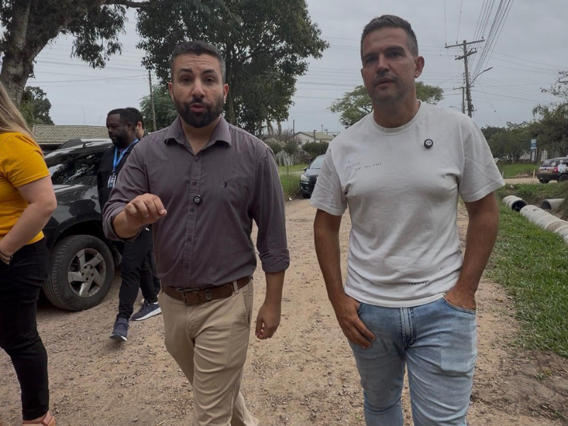 Vereador Peixoto vistoria início das obras no Sítio Floresta após articulação com moradores