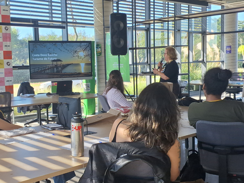 World Creativity Day: Hacklab foca em soluções para o turismo da Costa Doce