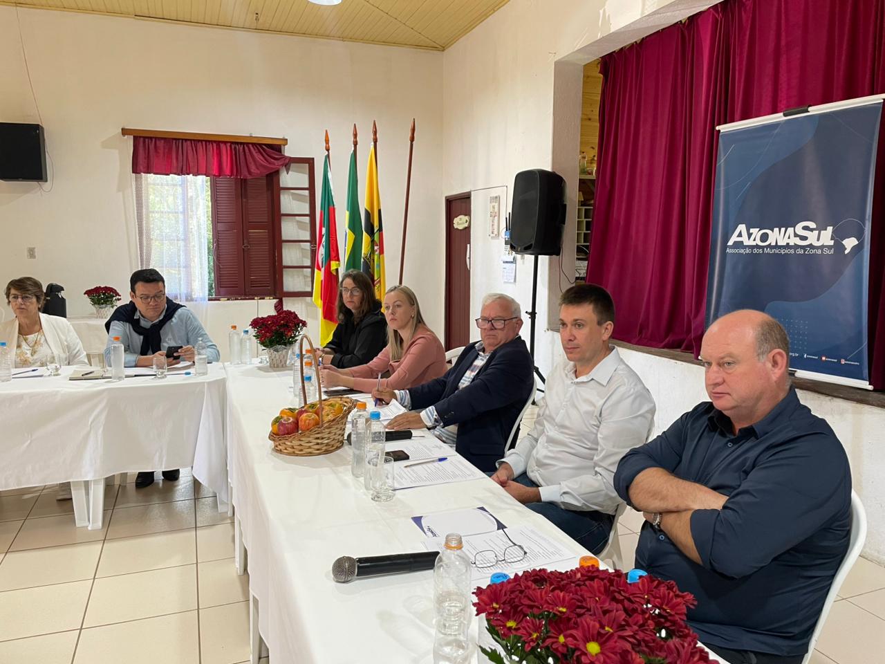 Reunião da Azonasul debate emendas, pedágios e integração regional em Arroio do Padre