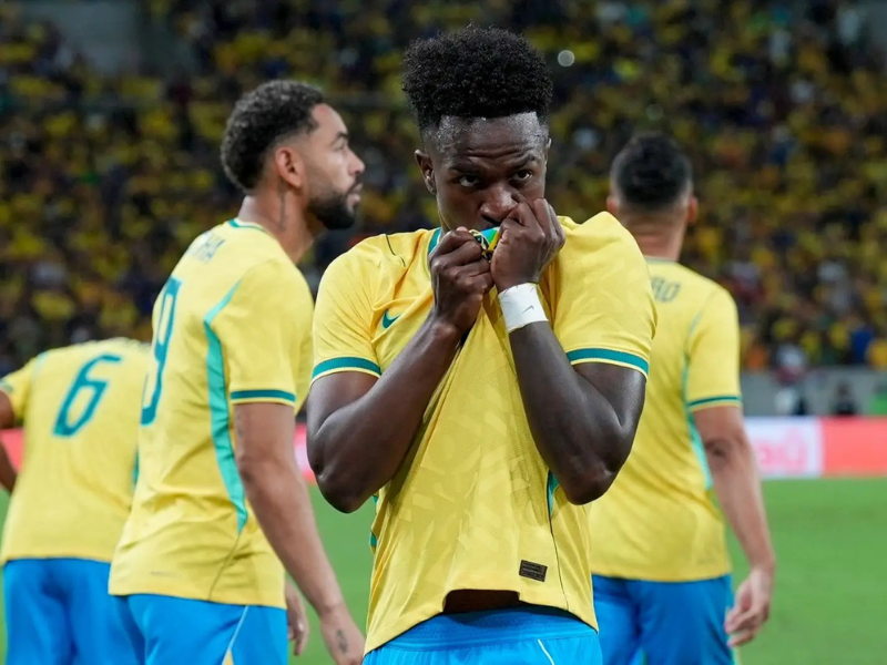 Brasil goleia Panamá por 6 a 2 e encerra preparação no país antes da Copa do Mundo