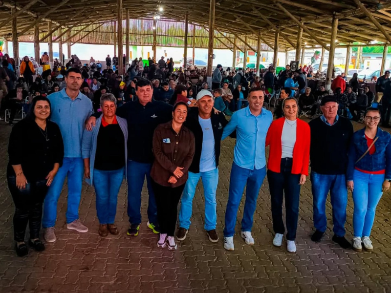 Almoço do Trabalhador reúne comunidade e celebra a data em Arroio Grande