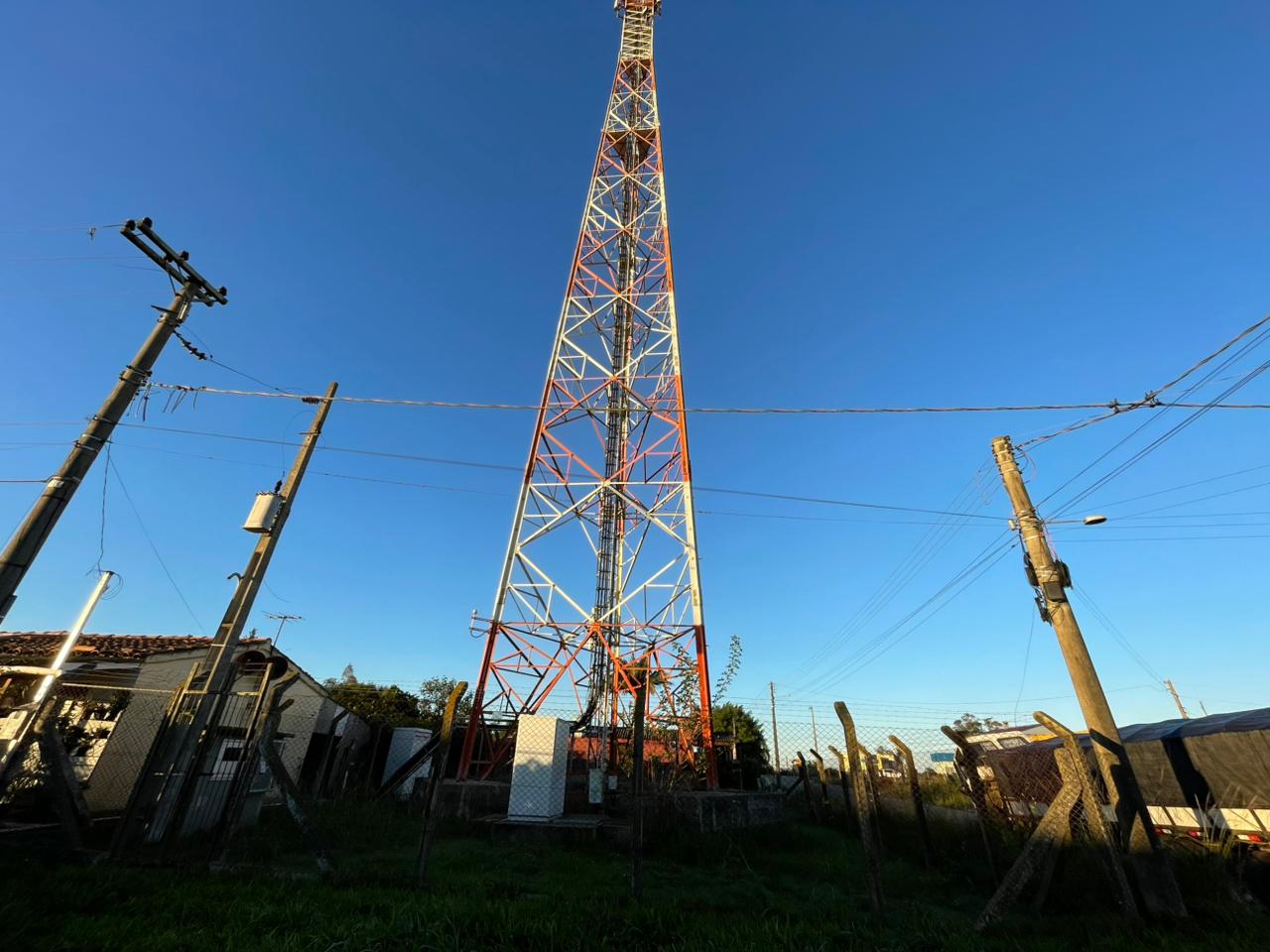Audiência pública em Cerrito vai debater impactos de antena de telefonia em área urbana