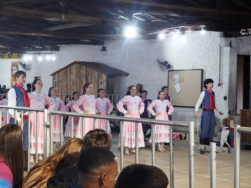 Morro Redondo: CTG Cancela Grande participa do Rodeio Internacional e obtêm bons resultados