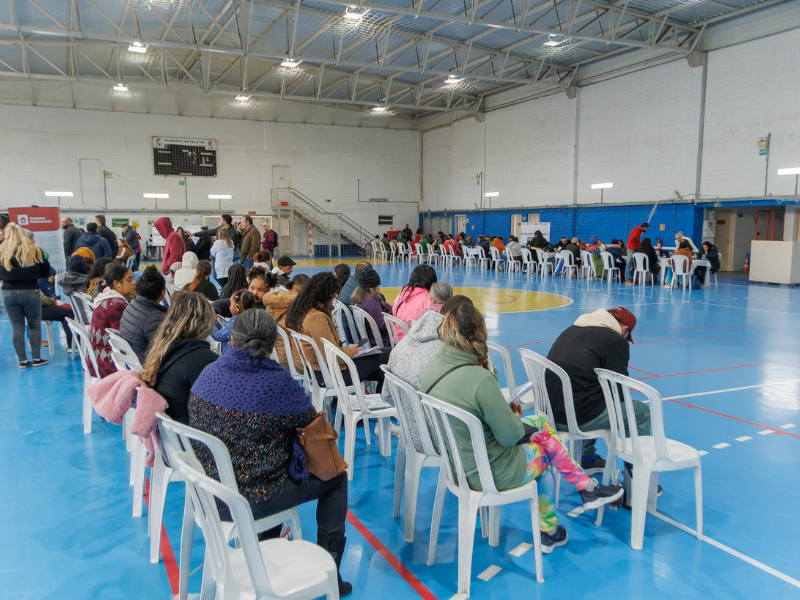 Prefeitura de Pelotas cadastra centenas de famílias em mutirão habitacional