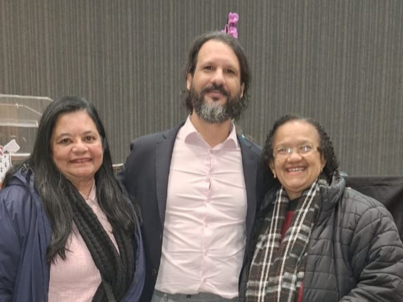 Diretora e coordenadora da APAE de Arroio Grande participam de circuito pedagógico estadual em Porto Alegre