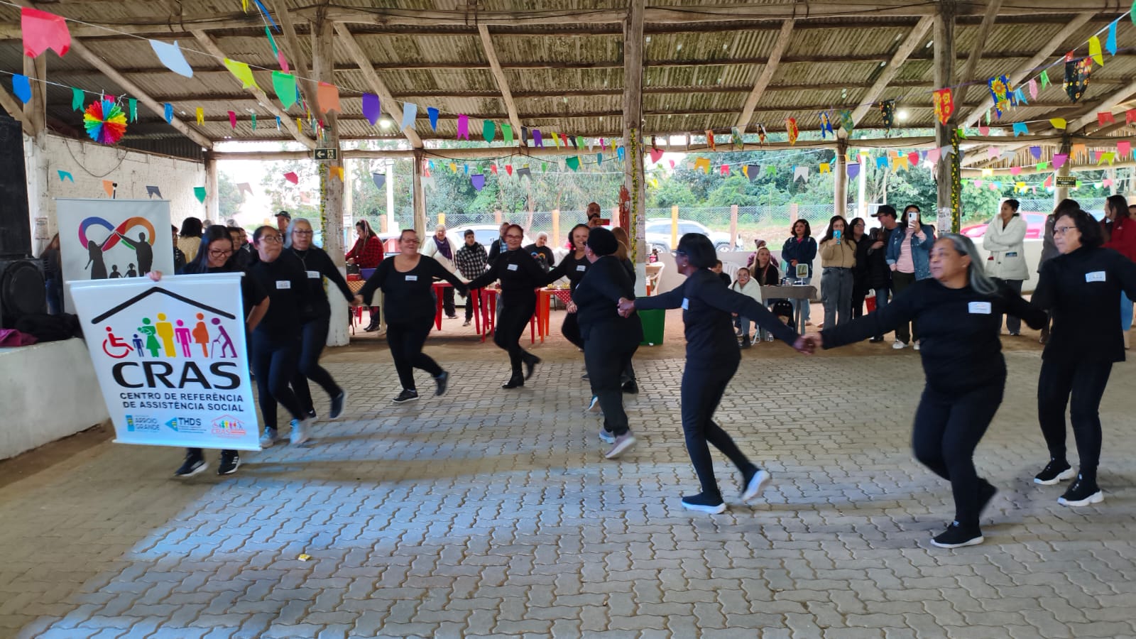 Festa Junina da AFAAG reúne comunidade em tarde de integração, cultura e inclusão