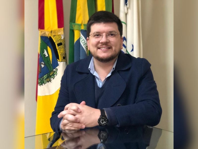 Douglas Silveira assume a Secretaria de Saúde de Cerrito