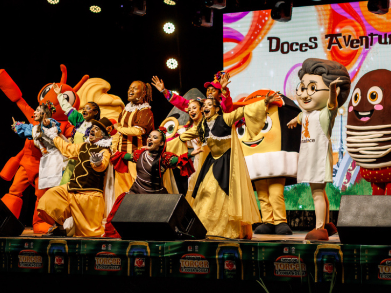 Cerimônia de Abertura da 32ª Fenadoce homenageia doceiras e celebra tradição pelotense
