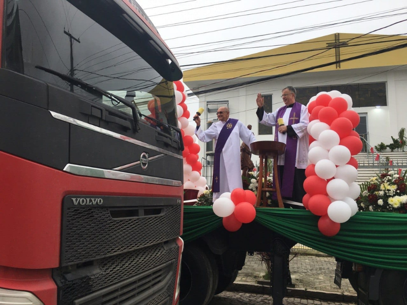 Fé e solidariedade marcam benção de São Cristóvão em Pelotas