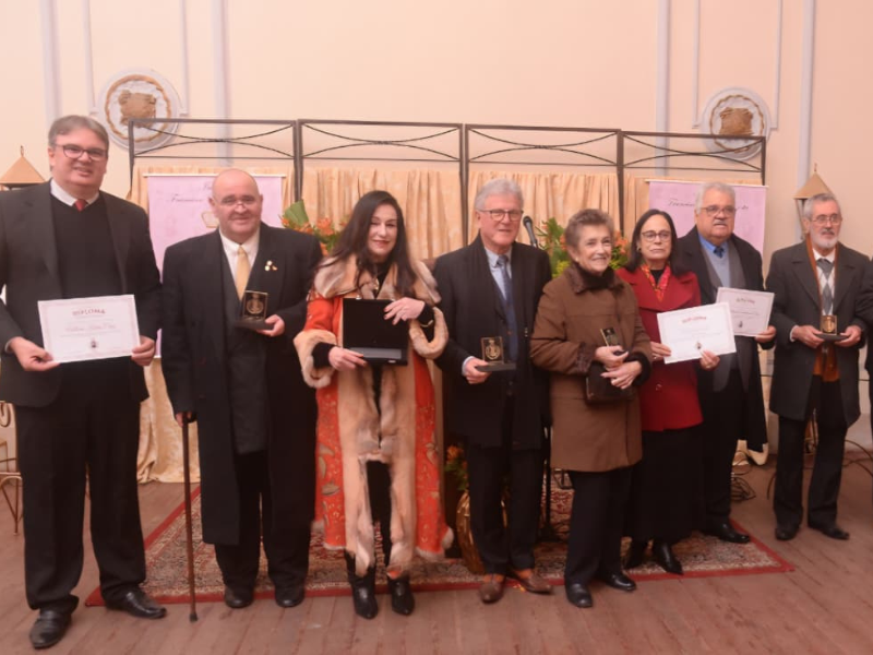 Pelotas: Instituto Francisco Lobo da Costa celebra 10 anos com homenagens