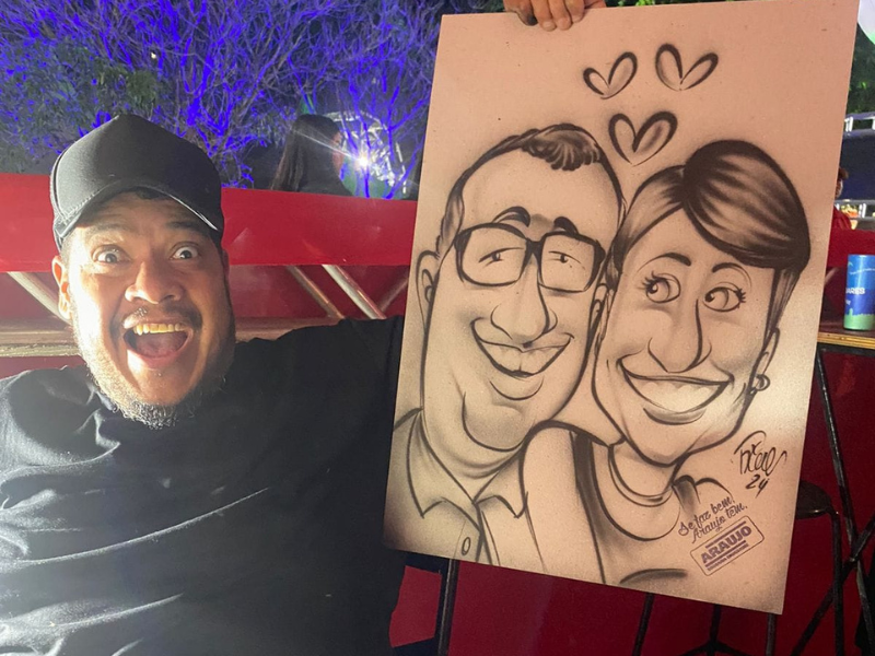 Entre traços e sorrisos, caricaturas mantêm viva a arte na Fenadoce